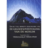 Boekomslag met berglandschap voor Een nuttige beknopte beschrijving van de geloofsovertuiging van de moslim